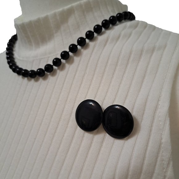 Vintage 80s Black Beaded Necklace with Button Earrings - Picture 2 of 5